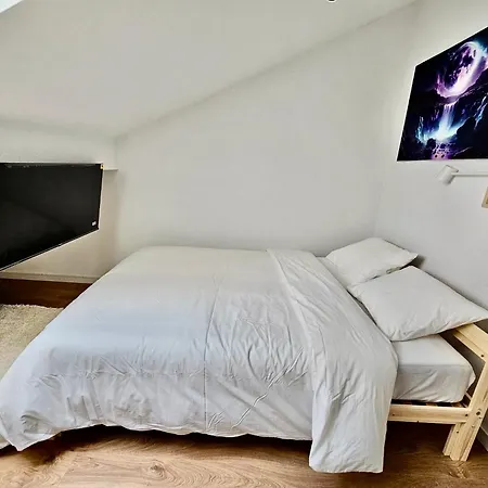 Private & Shared In *