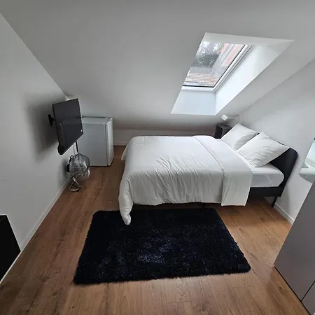 Private & Shared In Hotell Lausanne