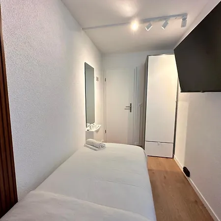 Private & Shared In Otel