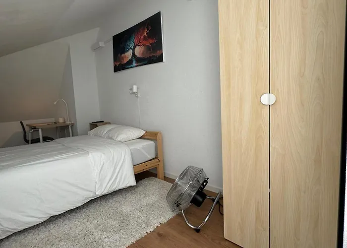 ホテル Private & Shared In *