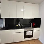 酒店 Private & Shared In 洛桑
