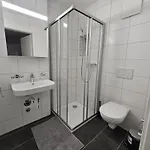 酒店 Private & Shared In 洛桑