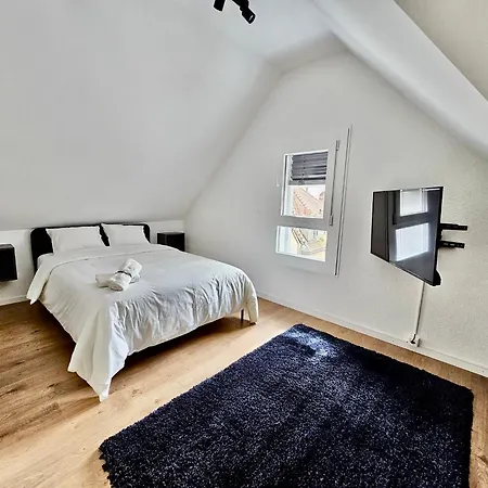 Private & Shared In *