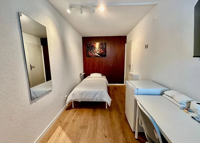 Hotell Private & Shared In Lausanne