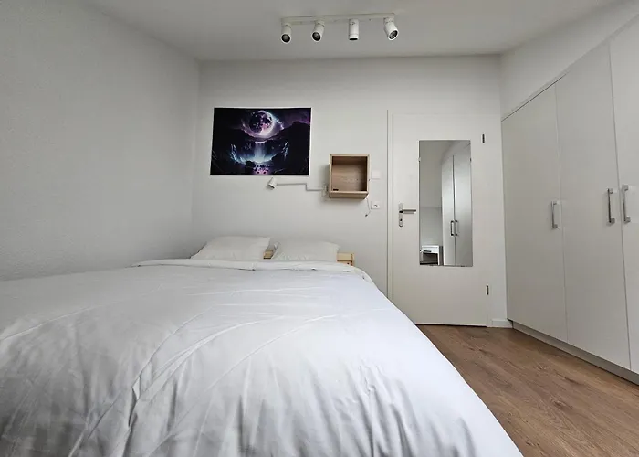 Private & Shared In Hotell