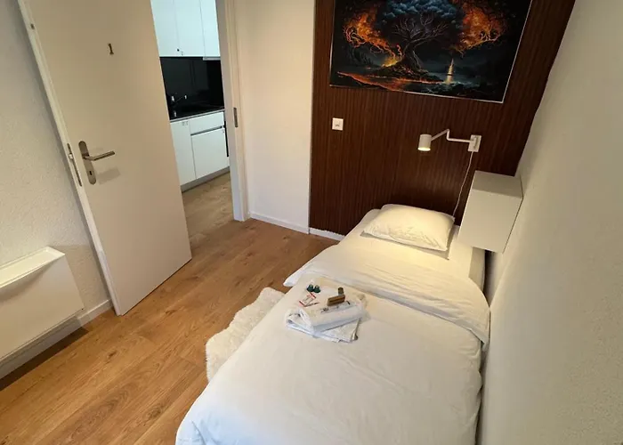 Private & Shared In * Lausanne